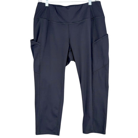 Torrid Active Women's Black Capri Leggings Plus Size Workout Athleisure Pants - Picture 1 of 7